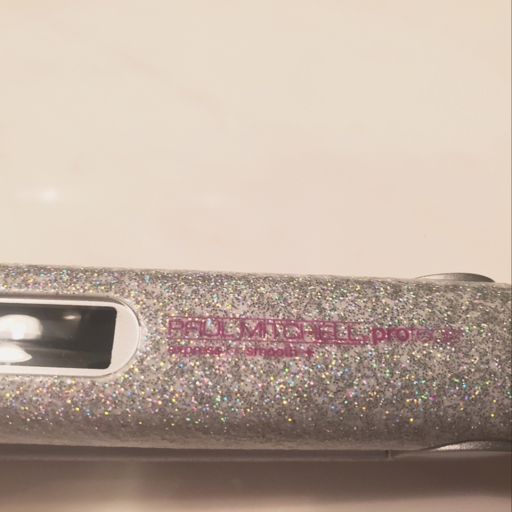 Paul Mitchell limited edition Protools Flat iron